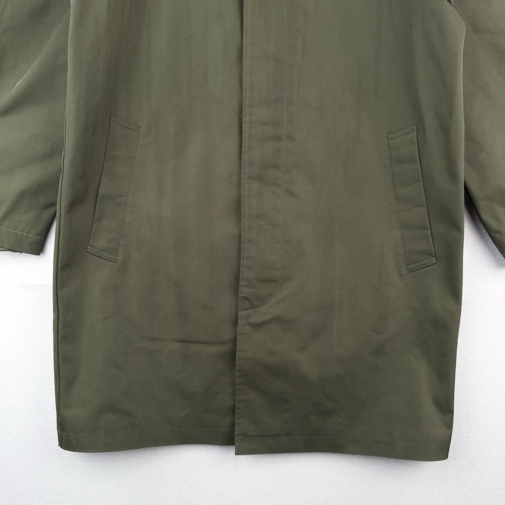 Gap Mac Rain Coat Olive Green Men's M Relaxed Fit Water Resistant Wind Proof